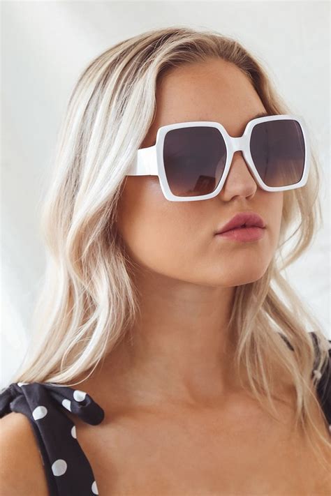 white oversized sunglasses women's